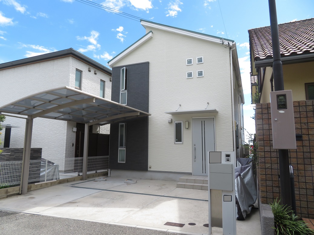 神戸市 F様邸 屋根・外壁塗装 - 中里塗装 | 明石市・神戸市近郊の屋根 